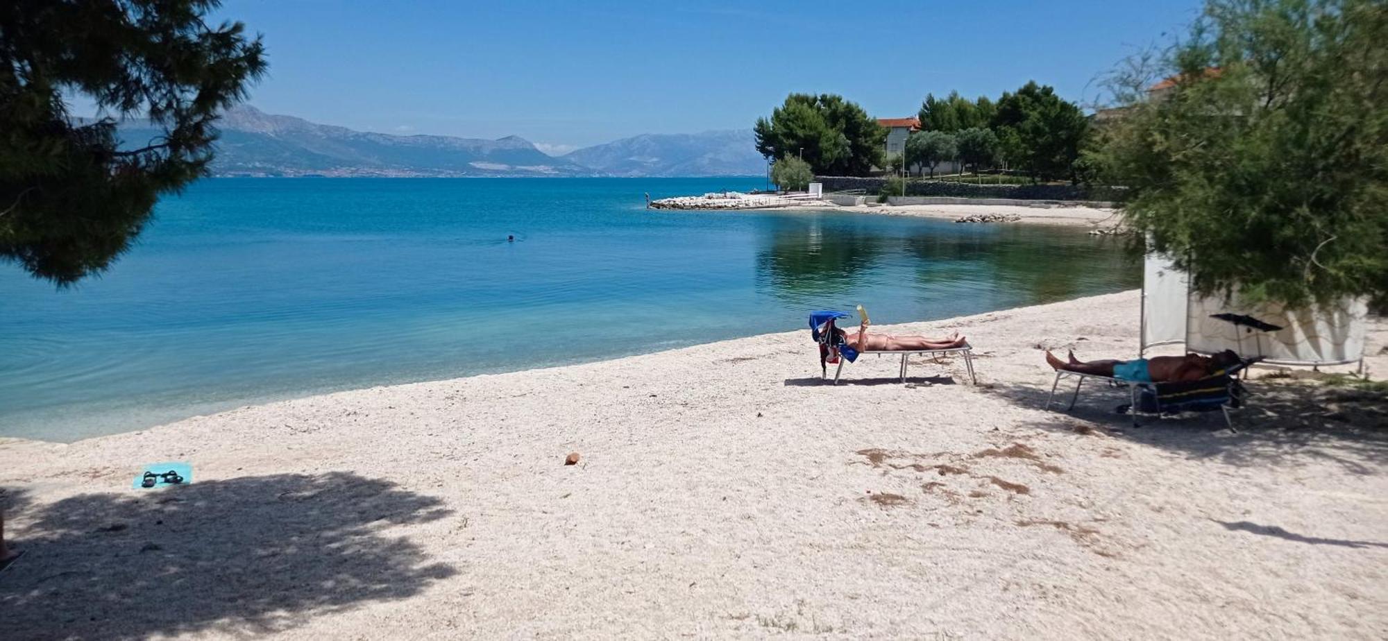 Apartment Nely - Sea, Terrace And Peace Trogir Exterior foto