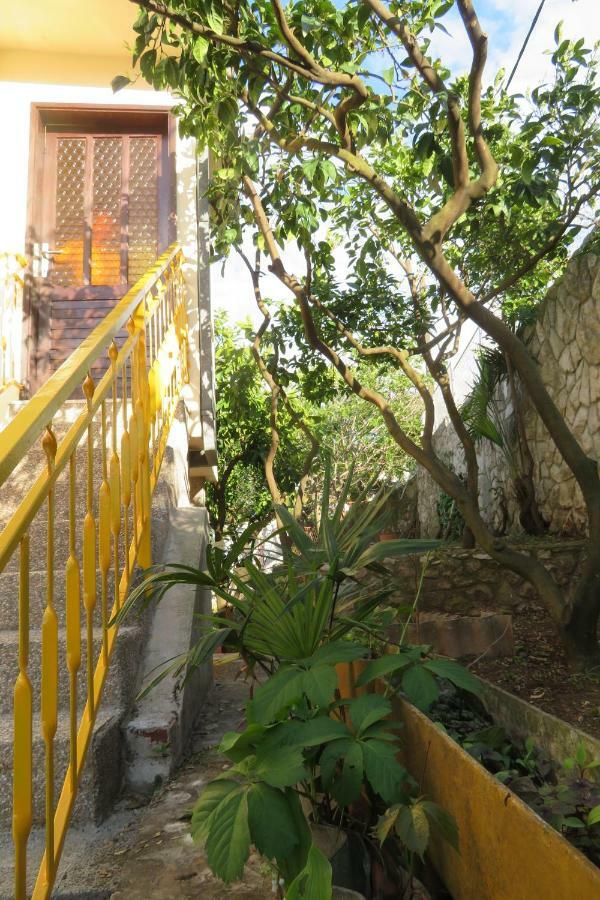 Apartment Nely - Sea, Terrace And Peace Trogir Exterior foto